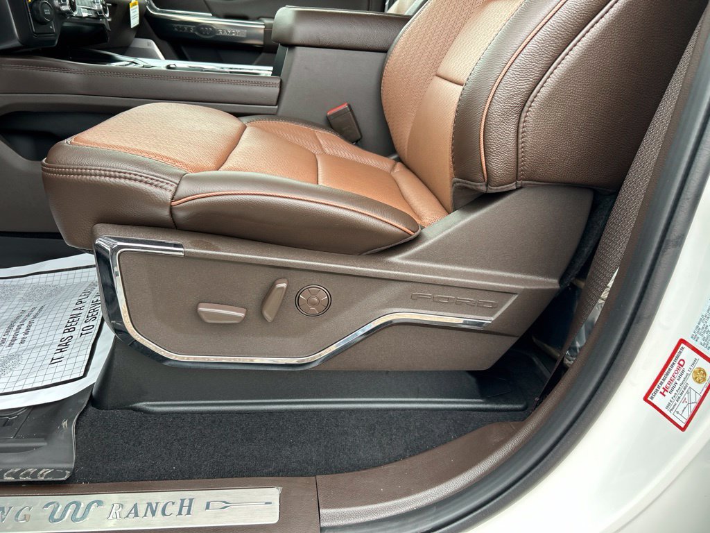New 2026 Star White Metallic Tri-Coat Ford King Ranch image 15