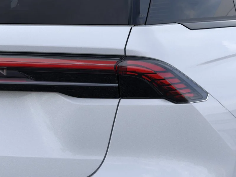 New 2026 White Platinum Metallic Tri-Coat Lincoln Reserve image 21