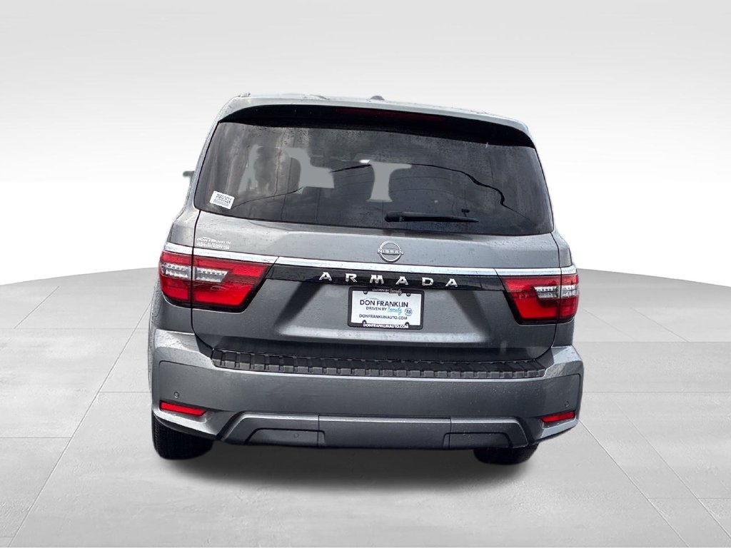 Used 2023 Gray Nissan SV image 4
