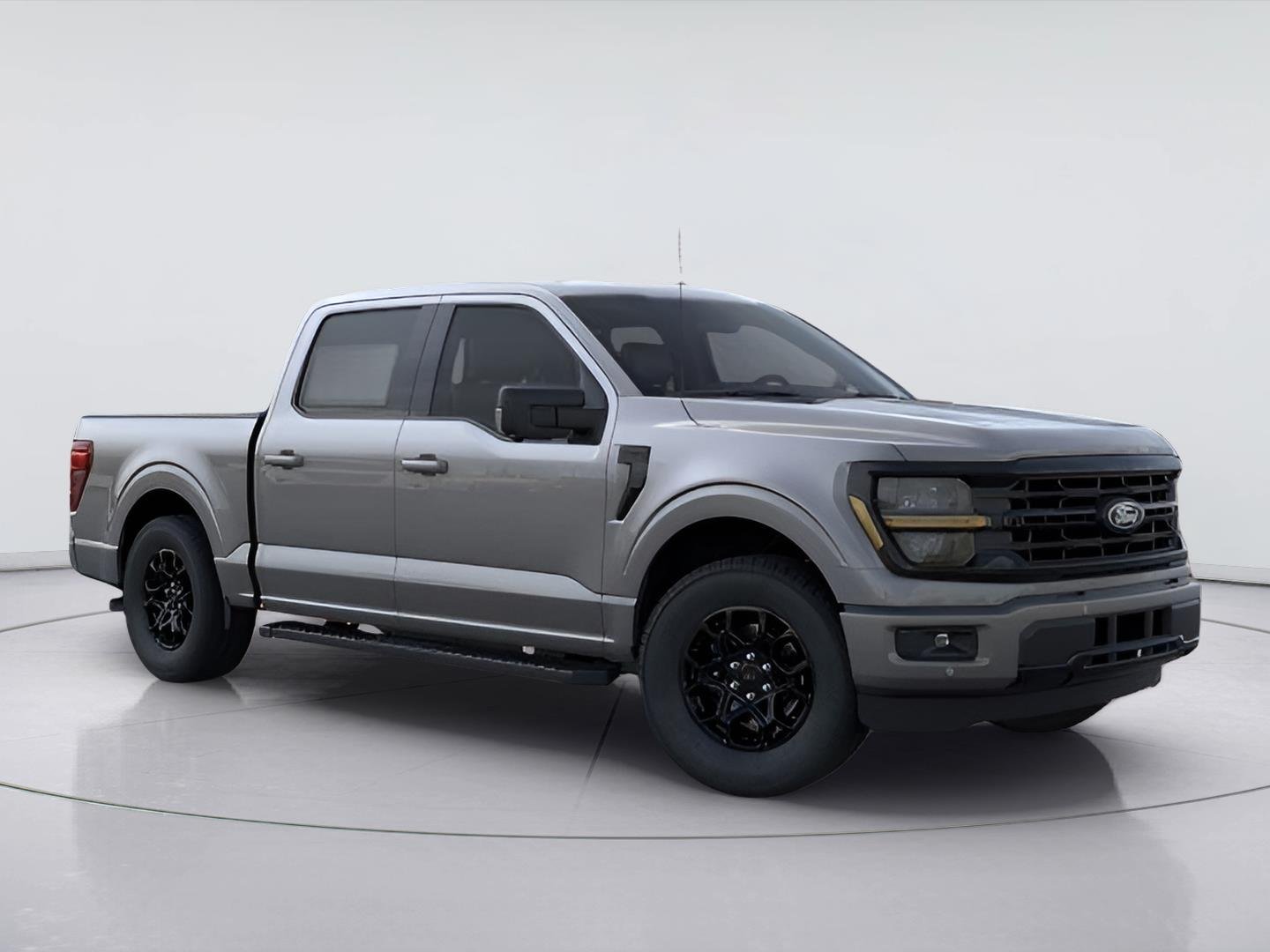 New 2026 Carbonized Gray Metallic Ford XLT image 7