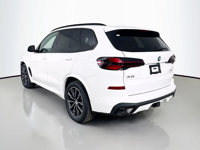 New 2026 Alpine White BMW xDrive40i image 5