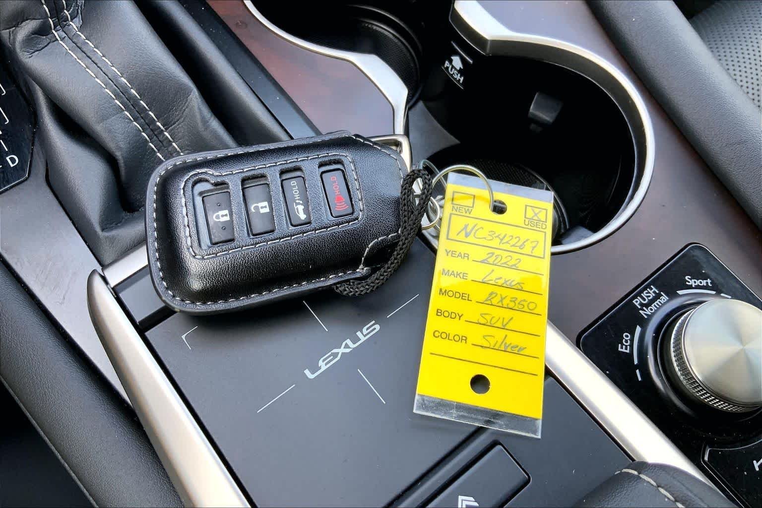 Used 2022 Atomic Silver Lexus  image 15