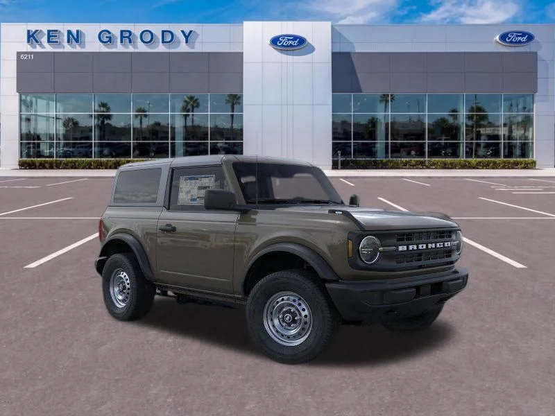 2026 Ford Bronco Base 4x4's photo