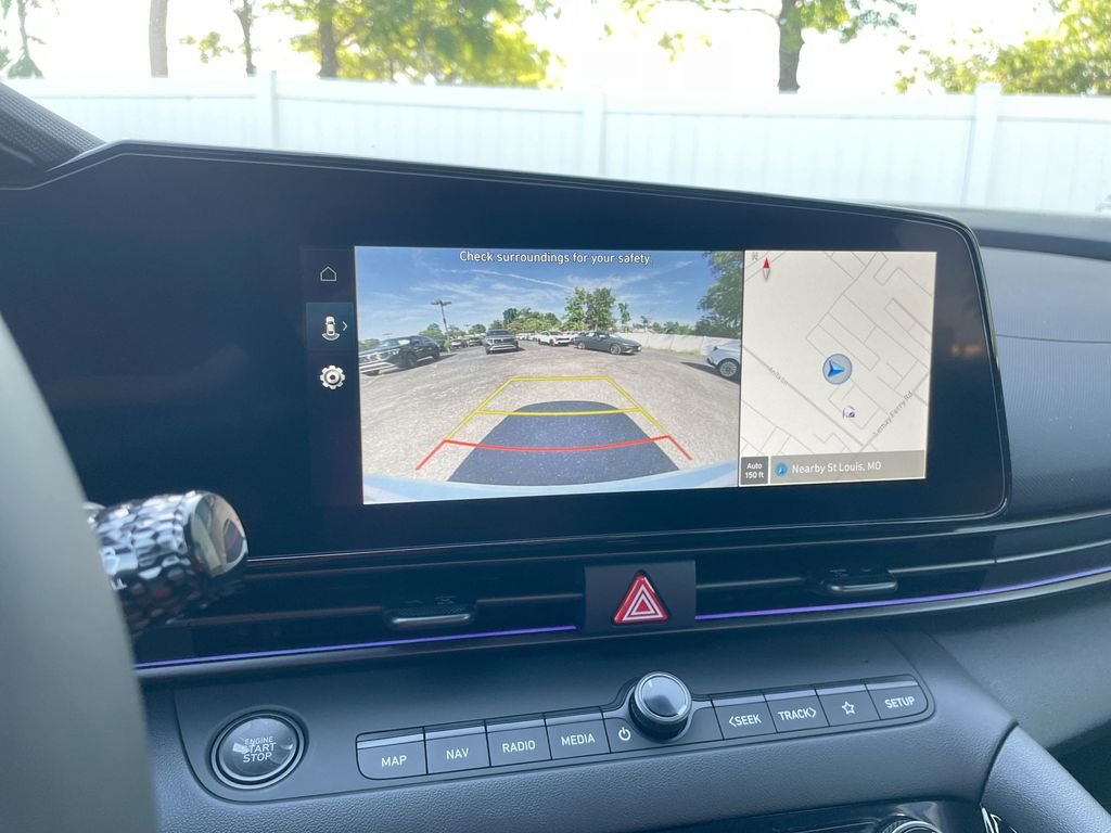 2025 Hyundai Elantra Blue - Photo 43