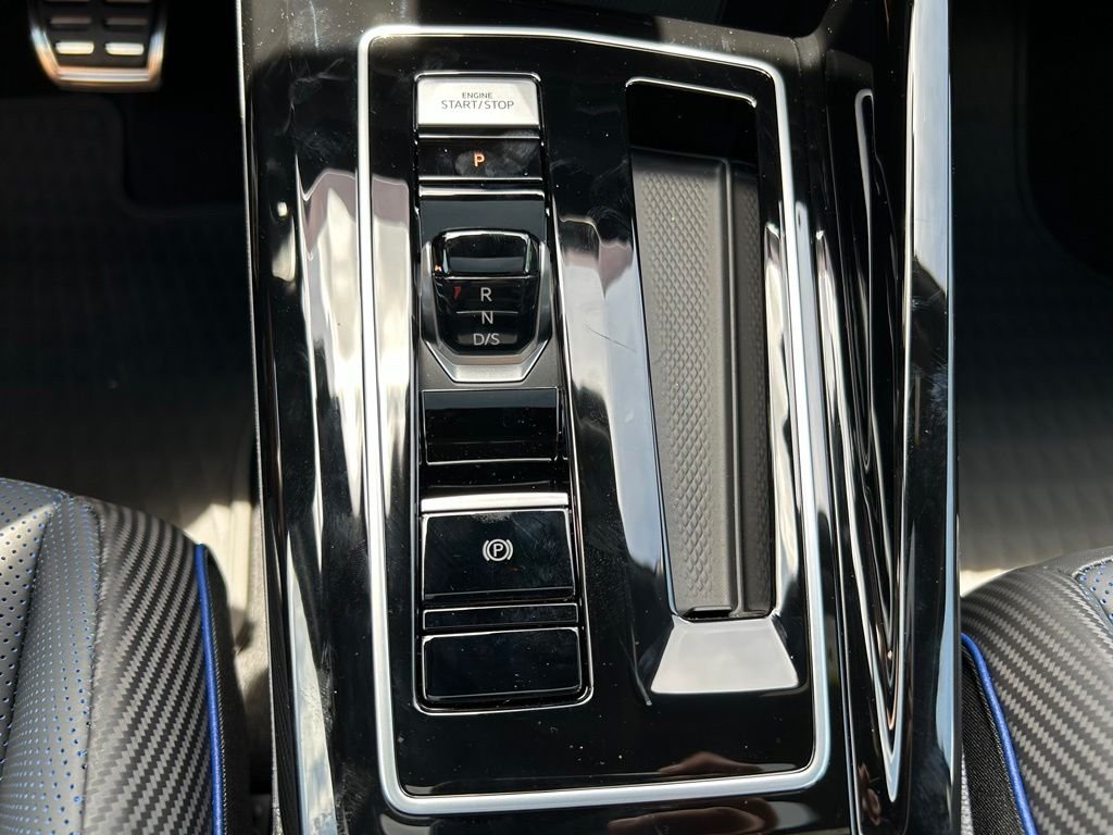 New 2026 Blue Volkswagen 2.0T image 32