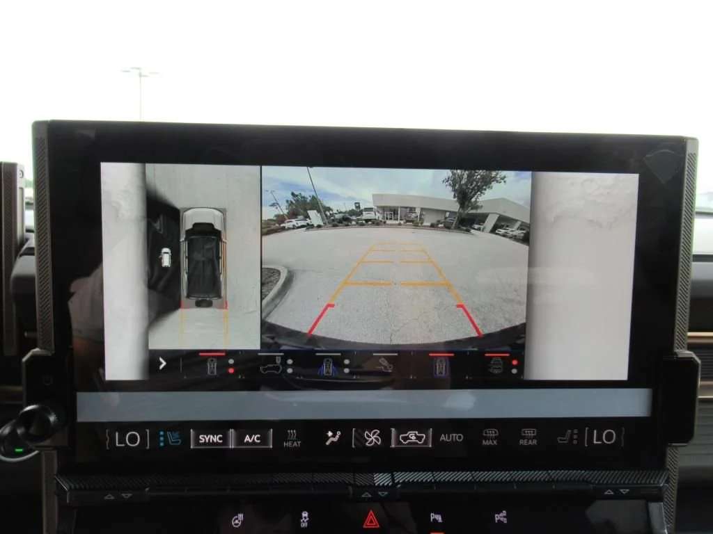 2025 GMC HUMMER EV 2X - Photo 22