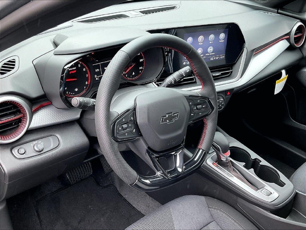2026 Chevrolet Trax RS - Photo 9