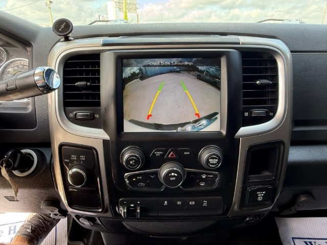Used 2016 Bright White Clearcoat Ram Outdoorsman image 17