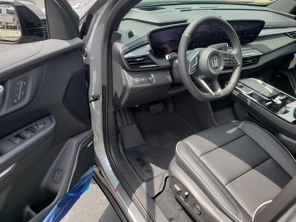 2026 Buick Enclave Sport Touring - Photo 10