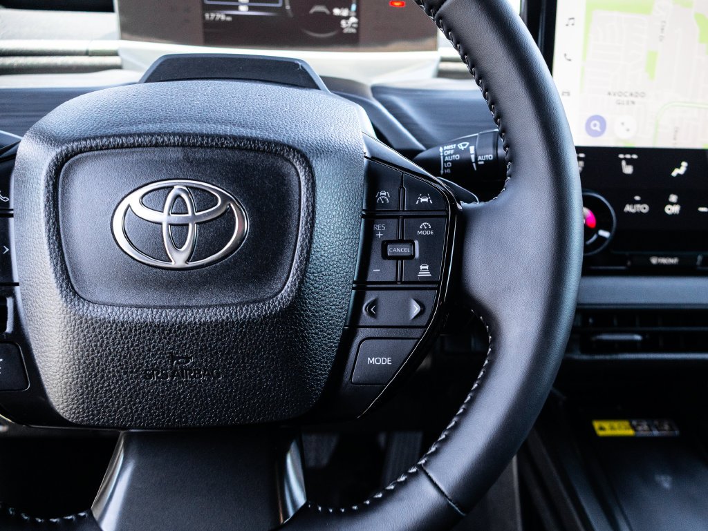 Certified Used 2026  Toyota SE image 32