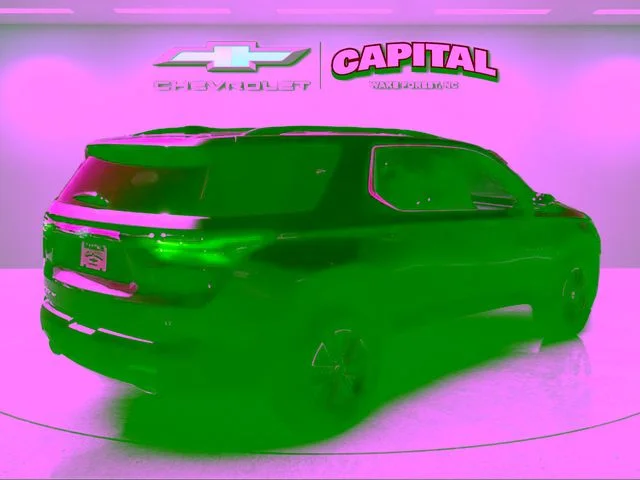 Used 2023 Green Chevrolet LT image 5