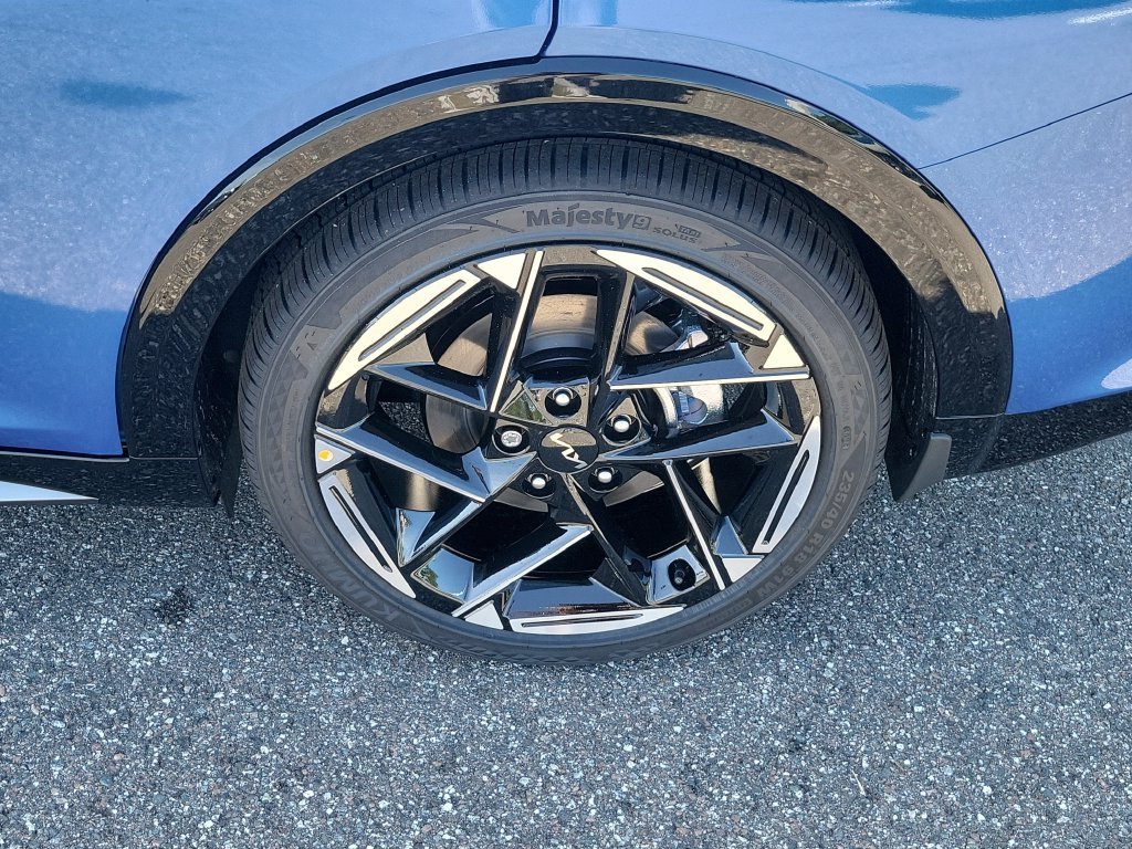 New 2026 Wave Blue Kia GT-Line image 36