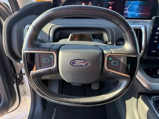 Used 2025 White Ford Platinum image 19