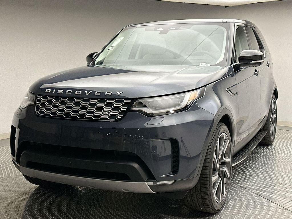 Used 2025 Varesine Blue Metallic Land Rover S image 1