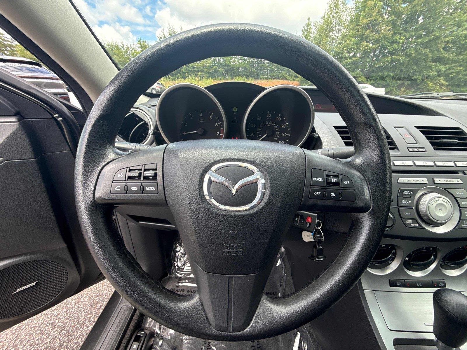 Used 2010 Graphite Mica Mazda i Touring image 17