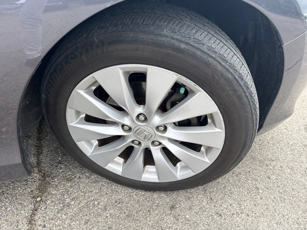 Used 2015  Honda EX-L image 15