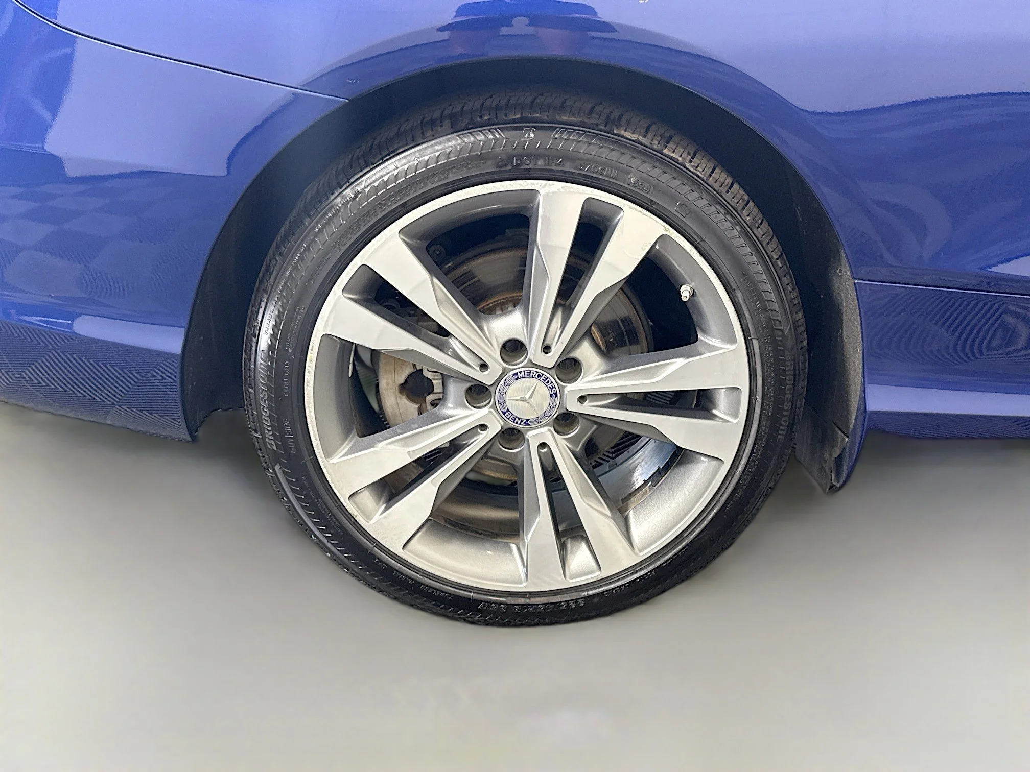 Used 2017 Brilliant Blue Metallic Mercedes-Benz C 300 image 26