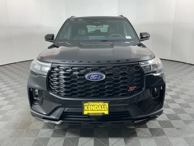 New 2026 Agate Black Metallic Ford ST image 2