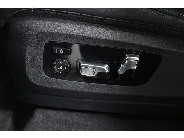 2026 BMW X5 40i - Photo 26