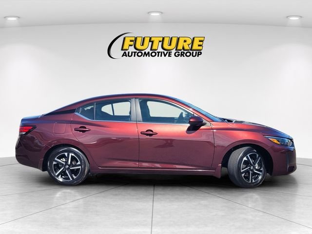 Used 2025 Red Nissan SV image 3