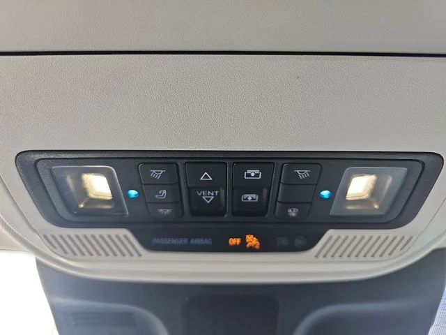 Used 2025 Gray Ford Active image 26