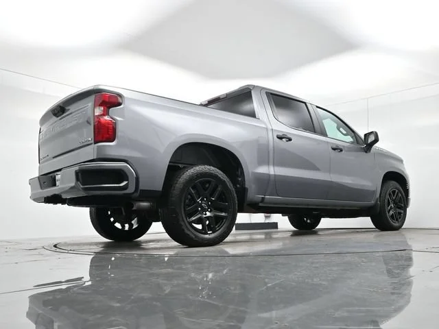 Used 2025 Sterling Gray Metallic Chevrolet Custom image 27