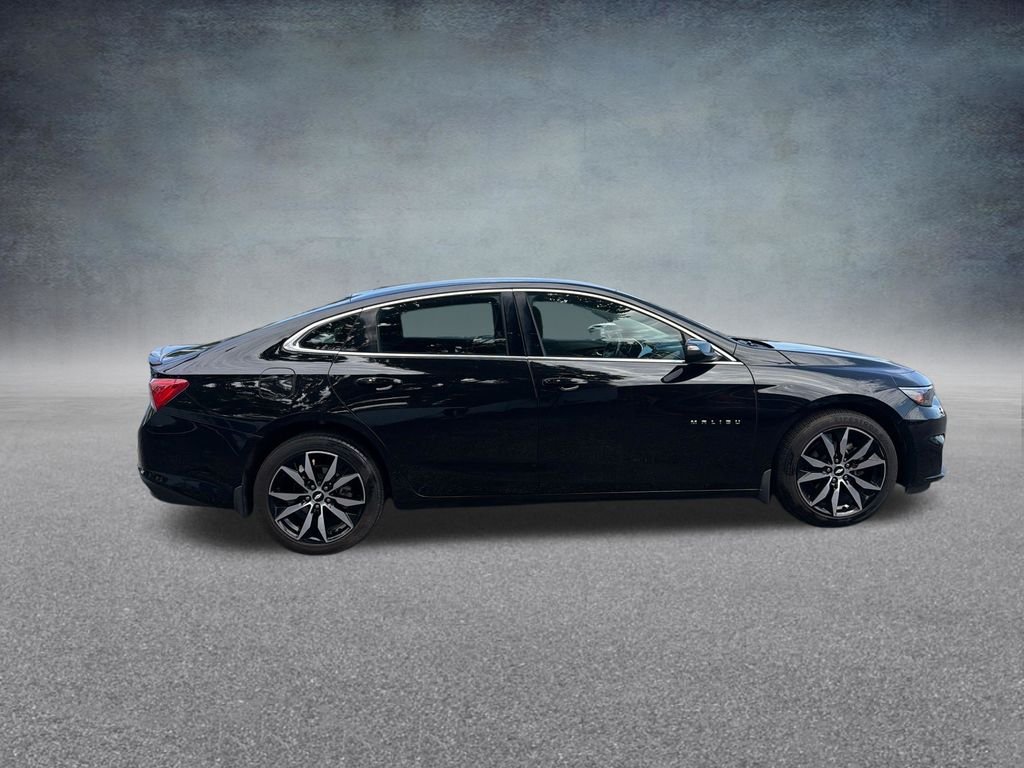 Used 2018 Black Chevrolet LT image 7