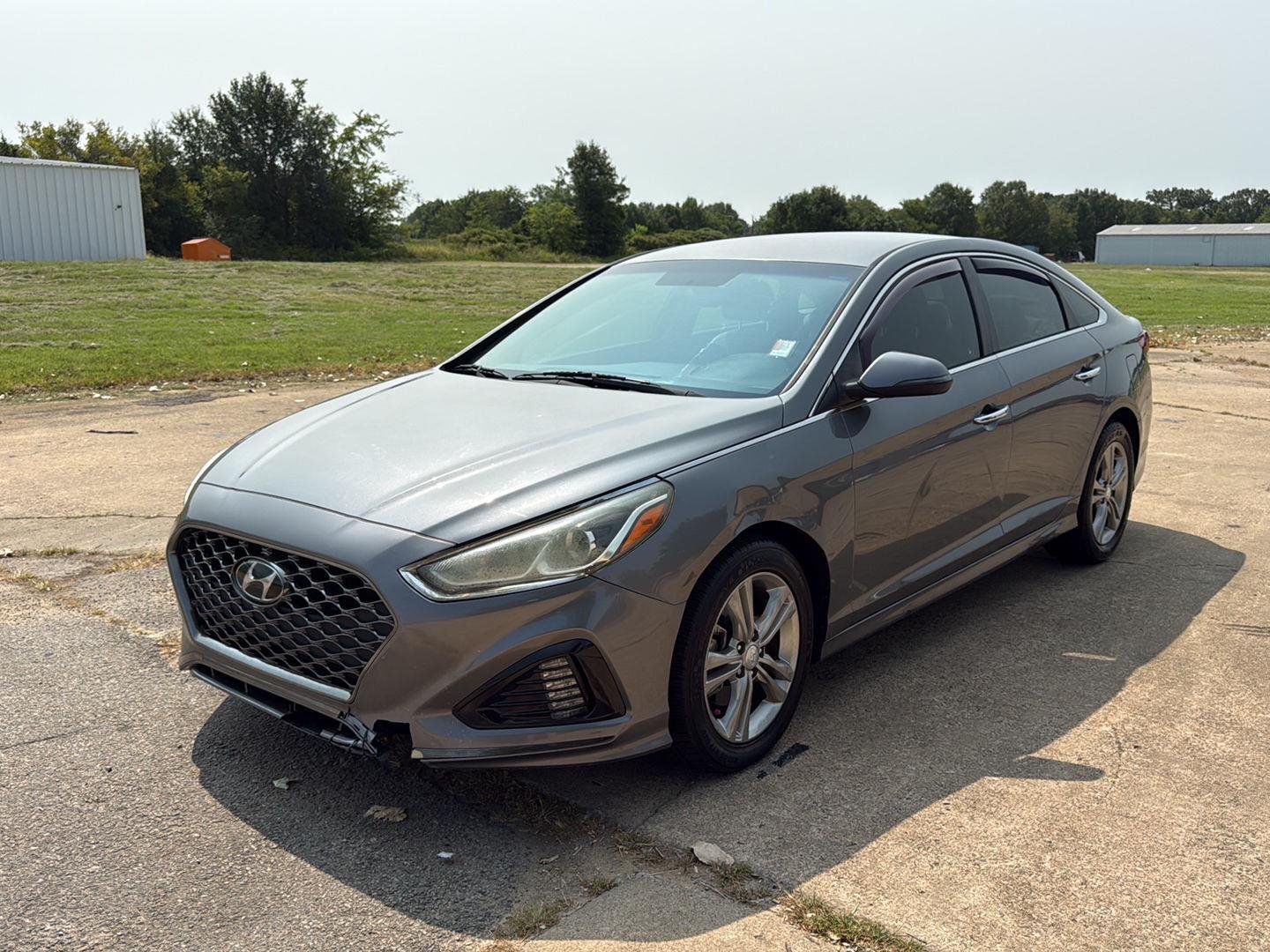Used 2019 Machine Gray Hyundai SEL image 3