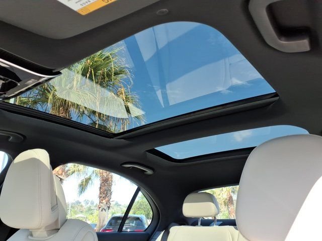 New 2026 Polar White Mercedes-Benz C 300 image 15