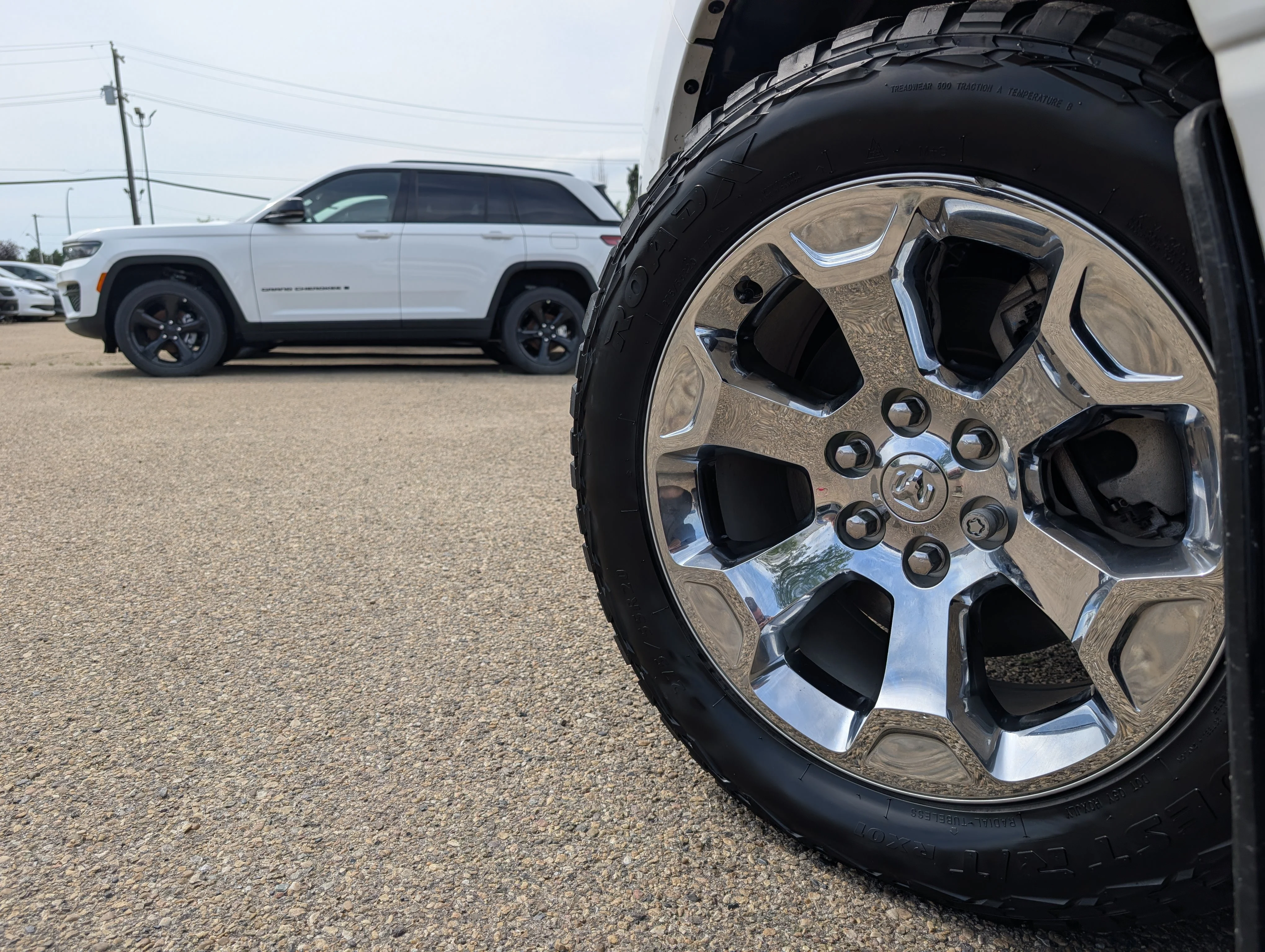 Used 2024 Bright White Ram Big Horn image 12