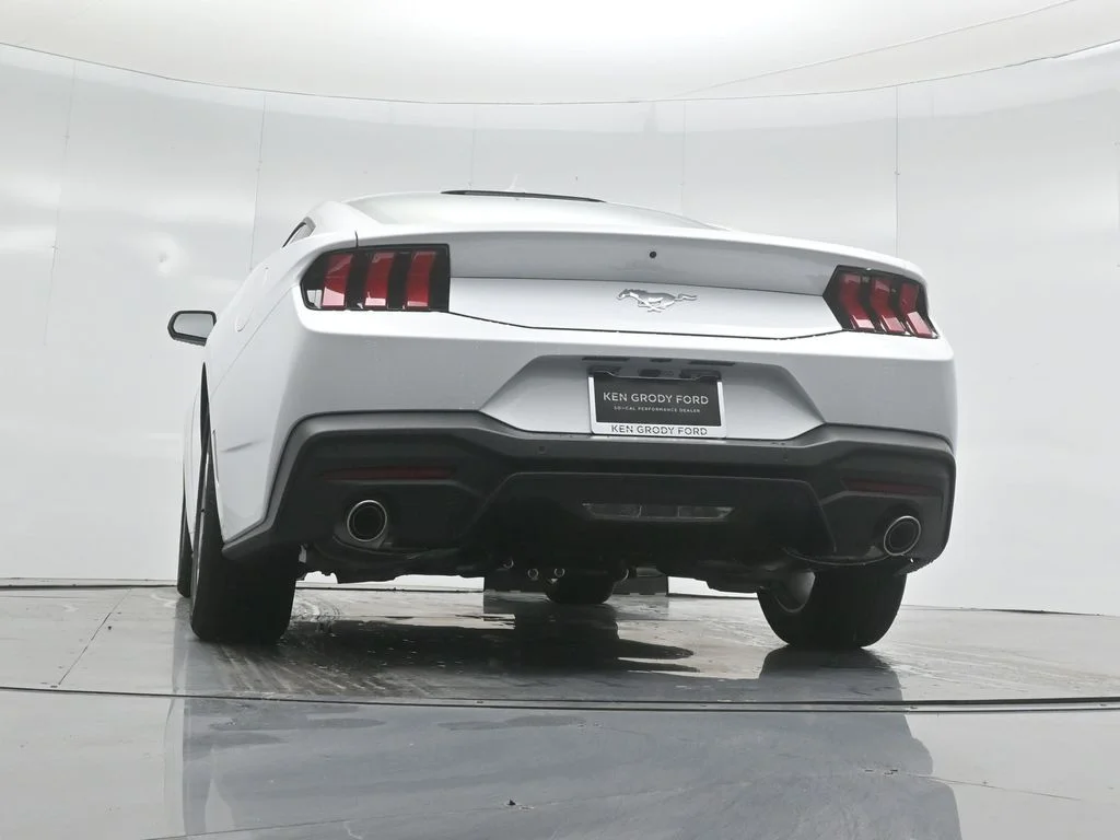 New 2026 Oxford White Ford EcoBoost image 44