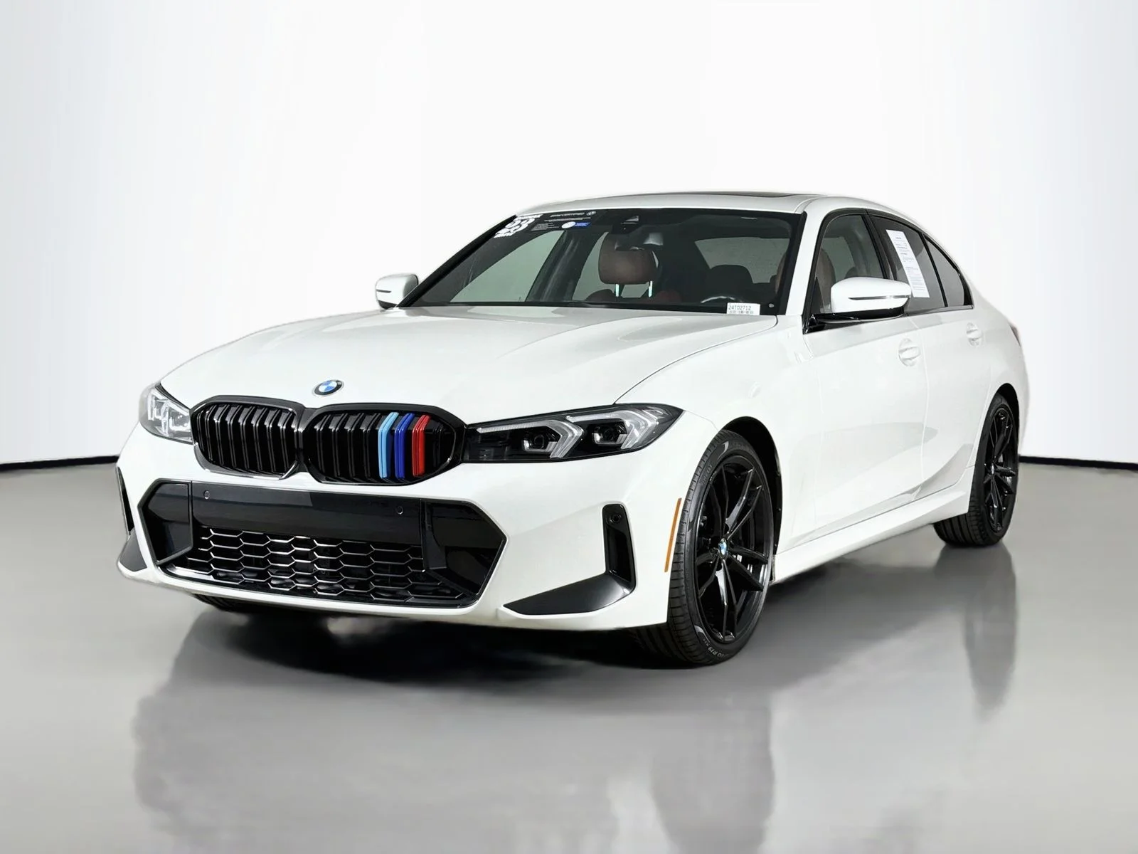 Certified Used 2023 Alpine White BMW 330i image 3
