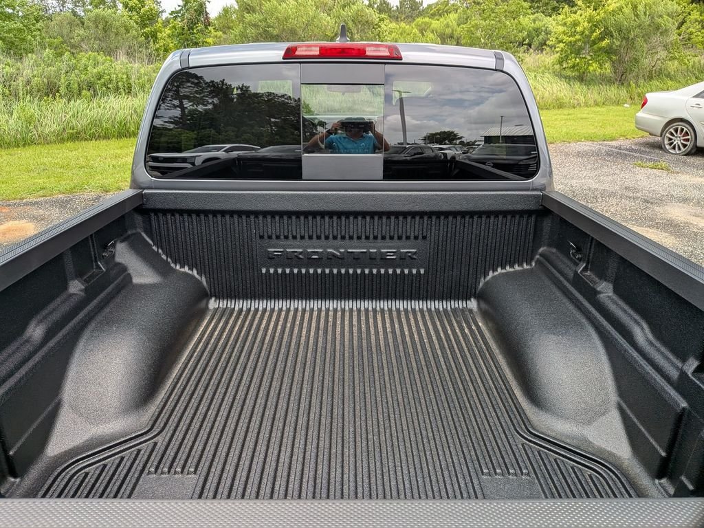 New 2026 Gun Metallic Nissan Crew Cab SV image 35