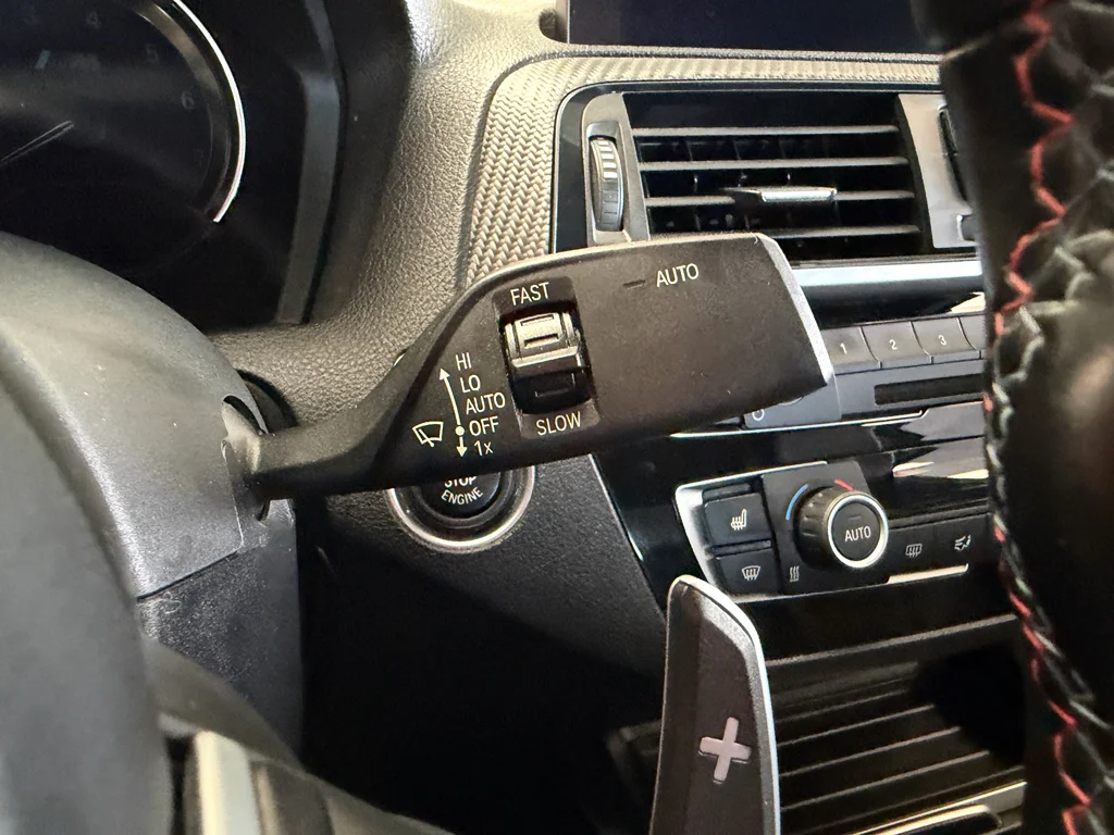 Used 2018 Long Beach Blue Metallic BMW Base image 24