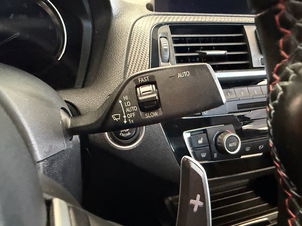 Used 2018 Long Beach Blue Metallic BMW Base image 24