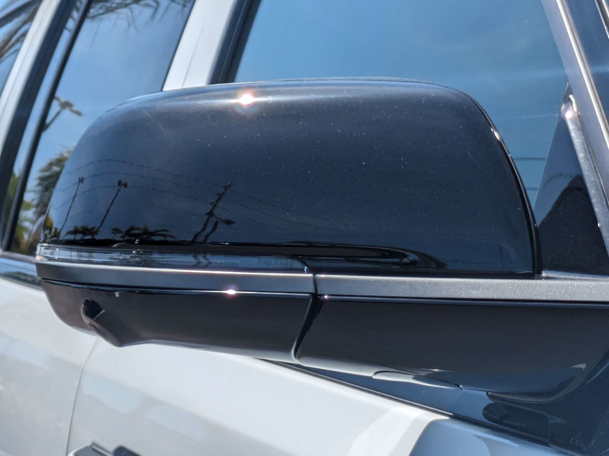 New 2026 Bright White Clear-Coat Exterior Paint Jeep 85th Anniversary Edition image 11