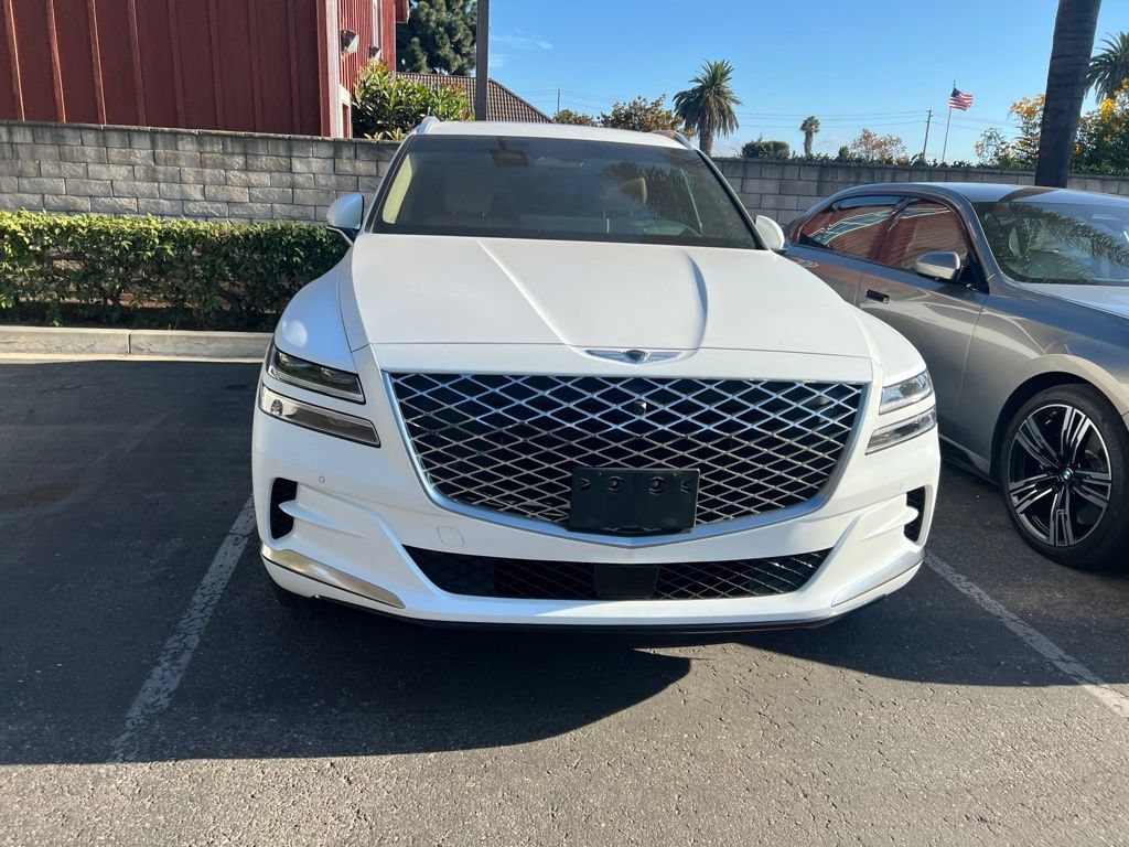 Used 2023 Matterhorn White Genesis 3.5T image 2