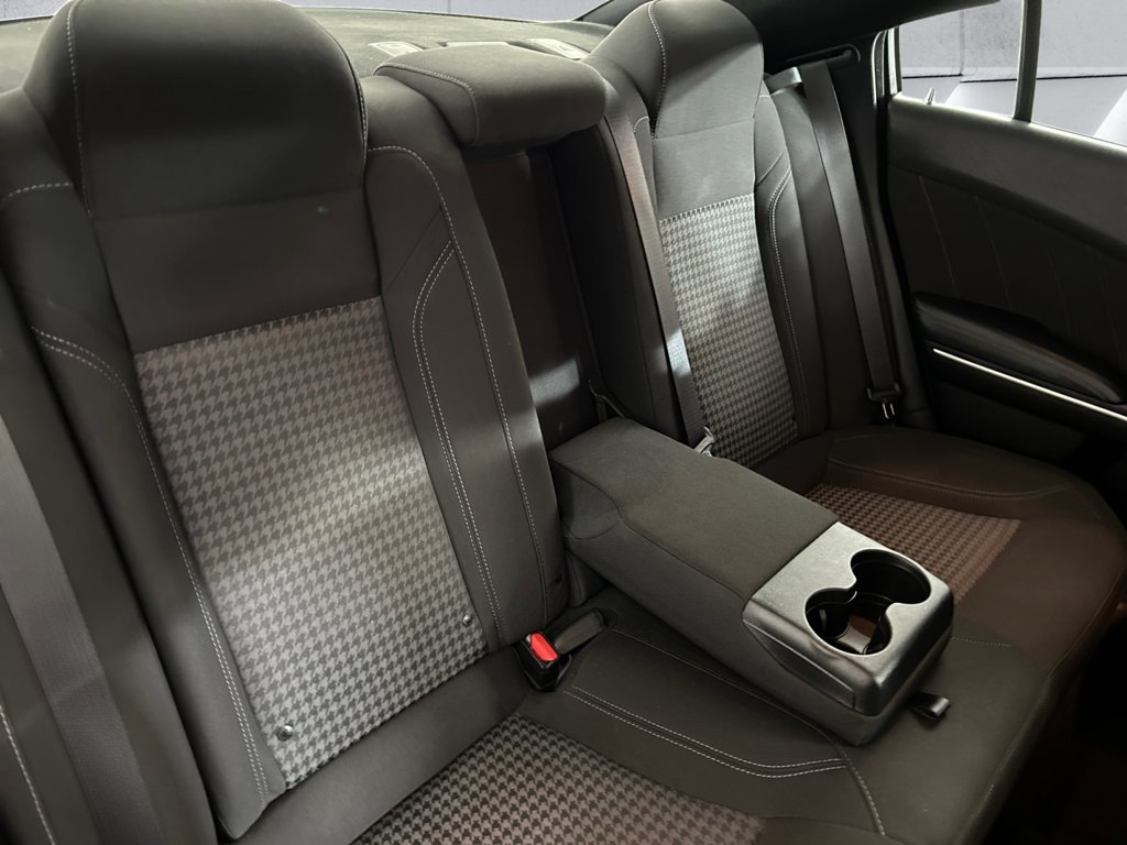 Used 2023 White Dodge SXT image 16