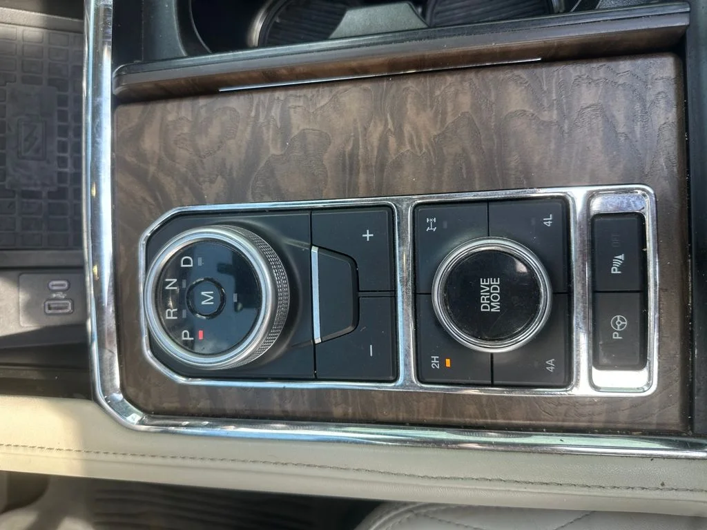 Used 2021 White Ford Platinum image 16