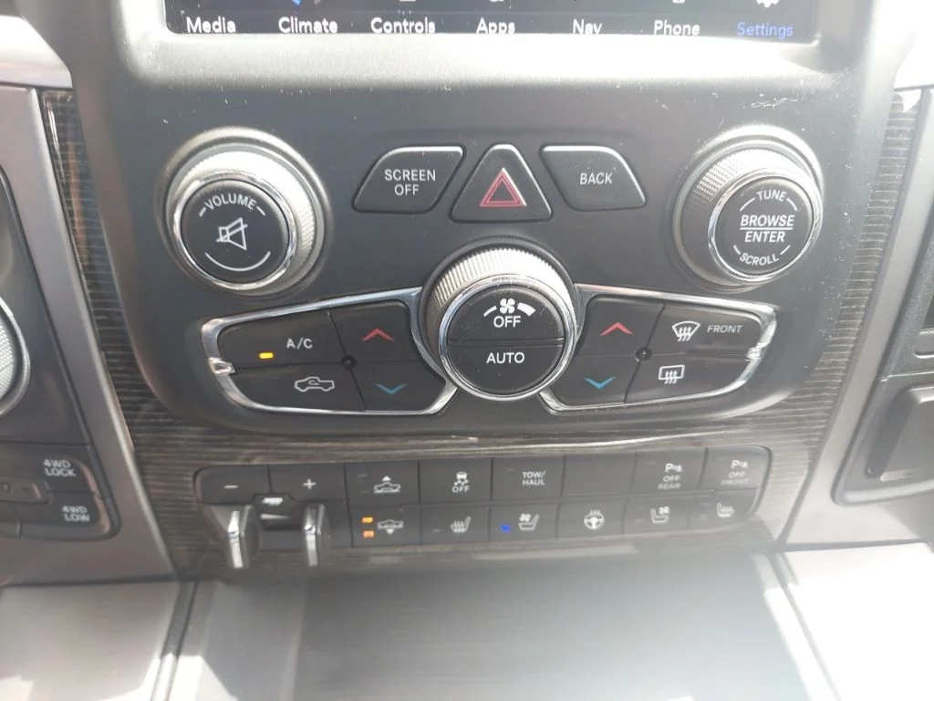 Certified Used 2018 Black Ram Laramie Longhorn image 33