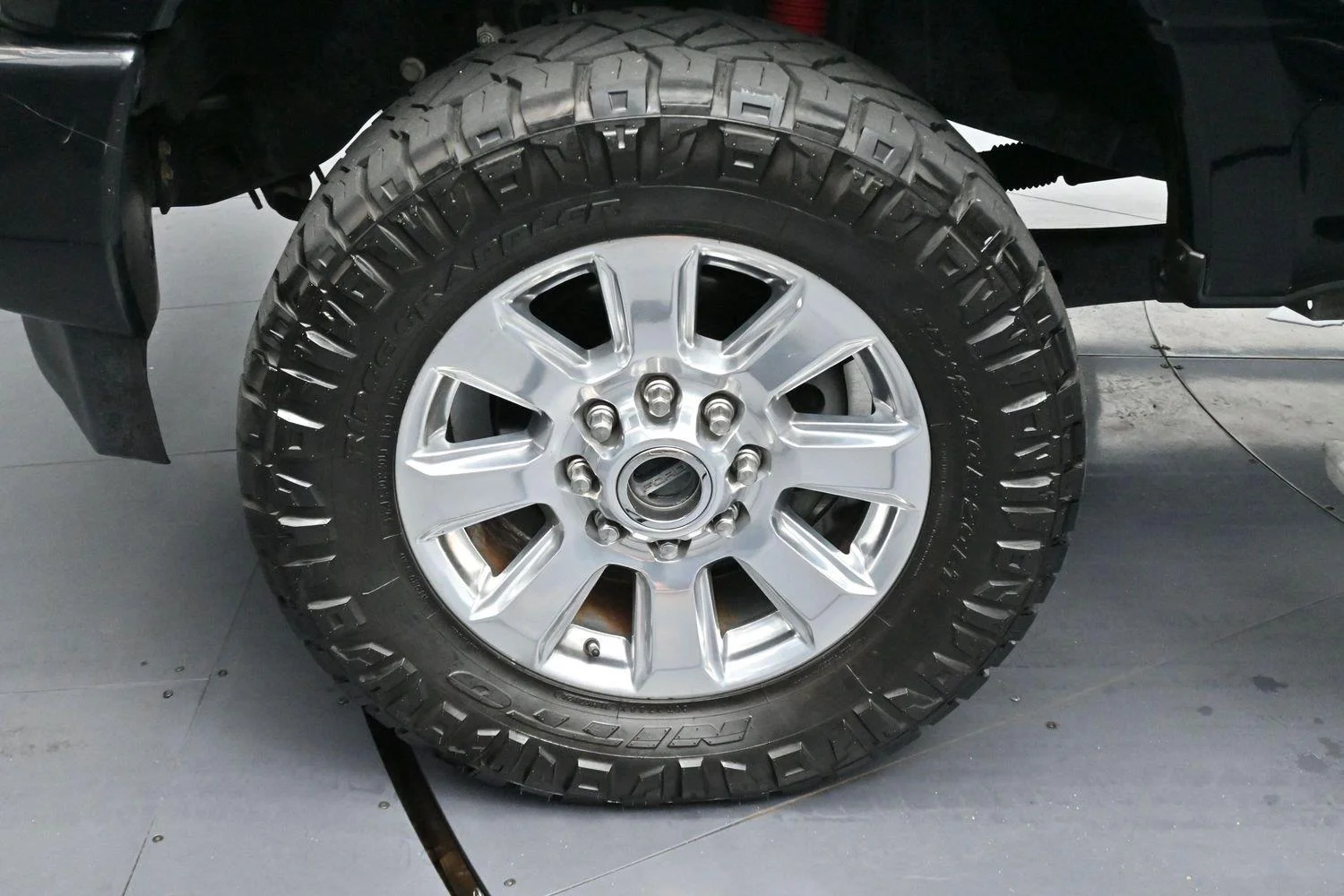 Used 2017 Shadow Black Ford Platinum image 37