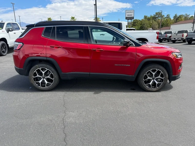 Used 2025 Red Hot Pearlcoat Jeep Limited image 2