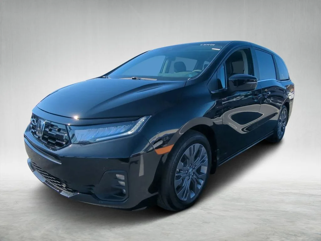 New 2026 Crystal Black Pearl Honda Touring image 7