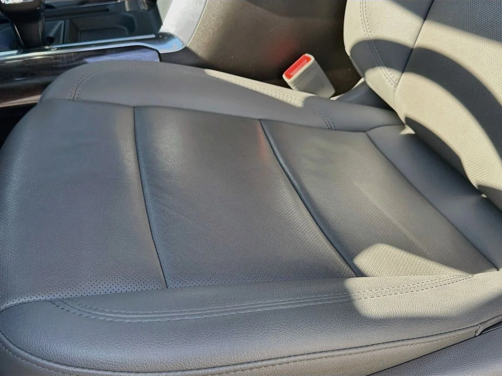Used 2025 White Chevrolet LTZ image 20