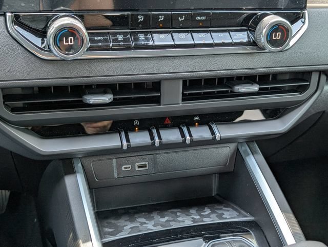 New 2026 Sterling Gray Metallic Chevrolet Trail Boss image 21
