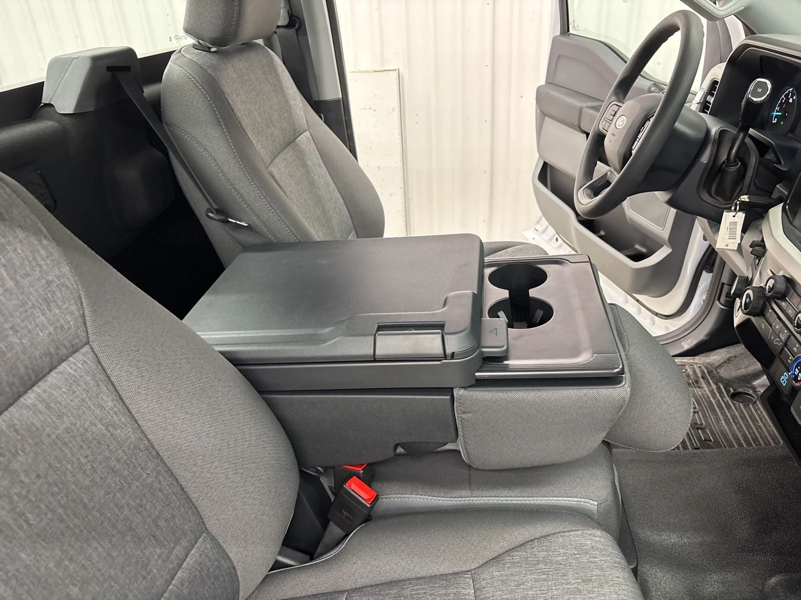 New 2026 Oxford White Ford F-350® XL image 22
