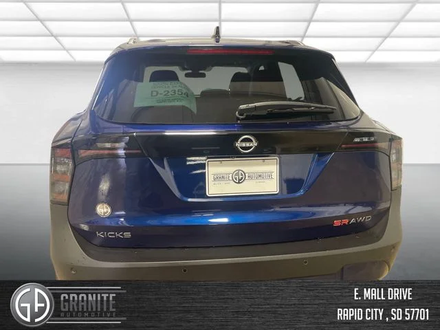 New 2026 Blue Nissan SR image 5