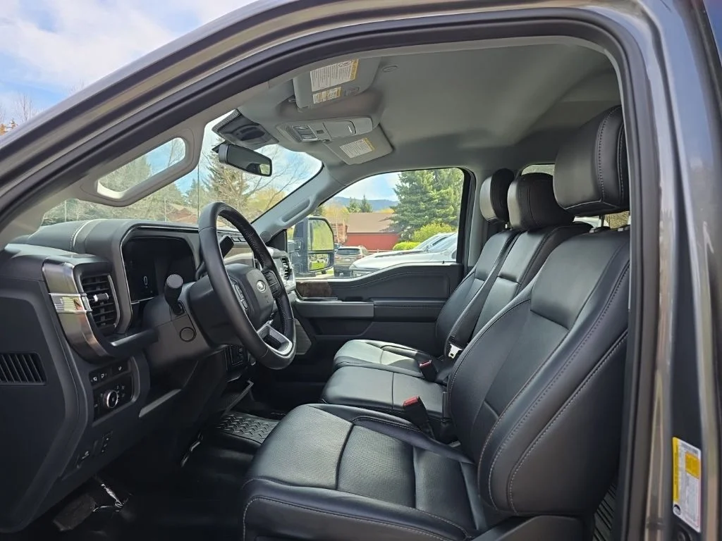 Used 2024 Gray Ford Lariat image 12