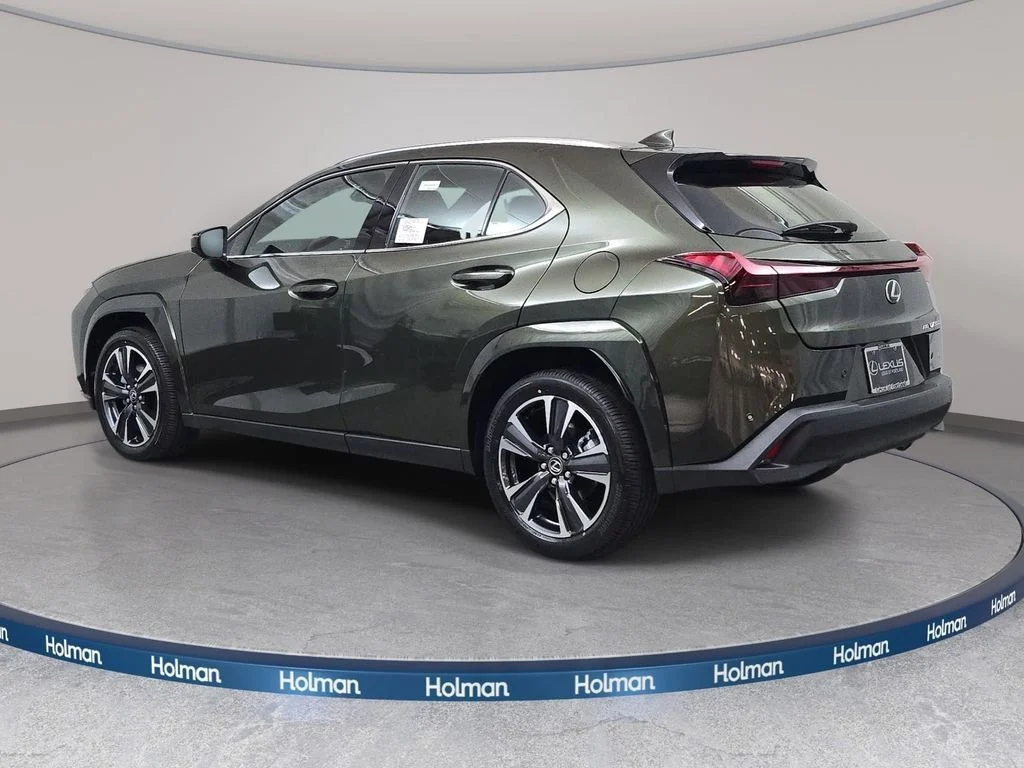 New 2026 Green Lexus  image 7