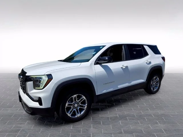 Used 2025 White GMC Elevation image 3